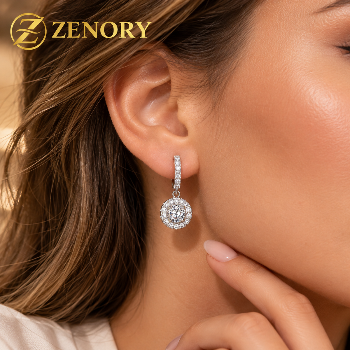 Brinco Argola Feminino ZENORY Éternité com Pingente de Zircônia