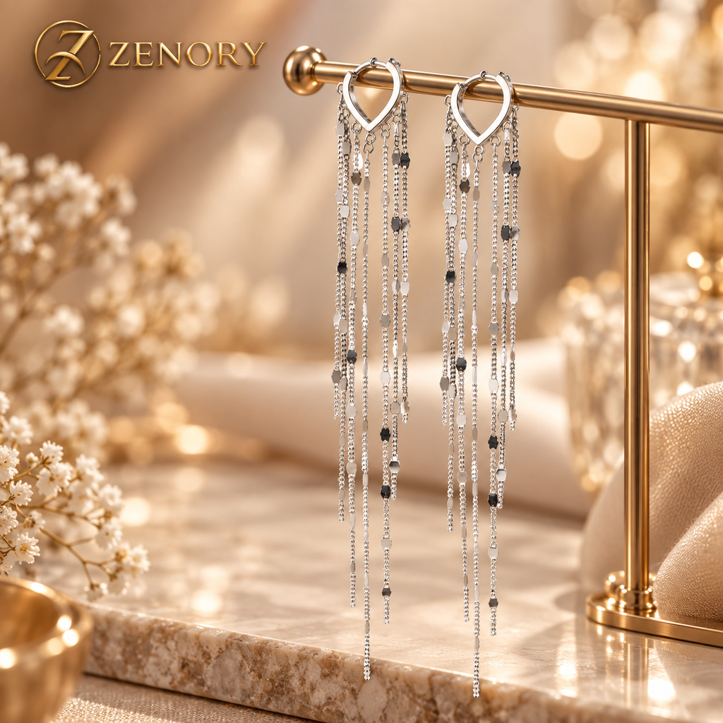 Brinco Longo Zenory em Prata 925 com Correntes e Estrelas — Design Elegante