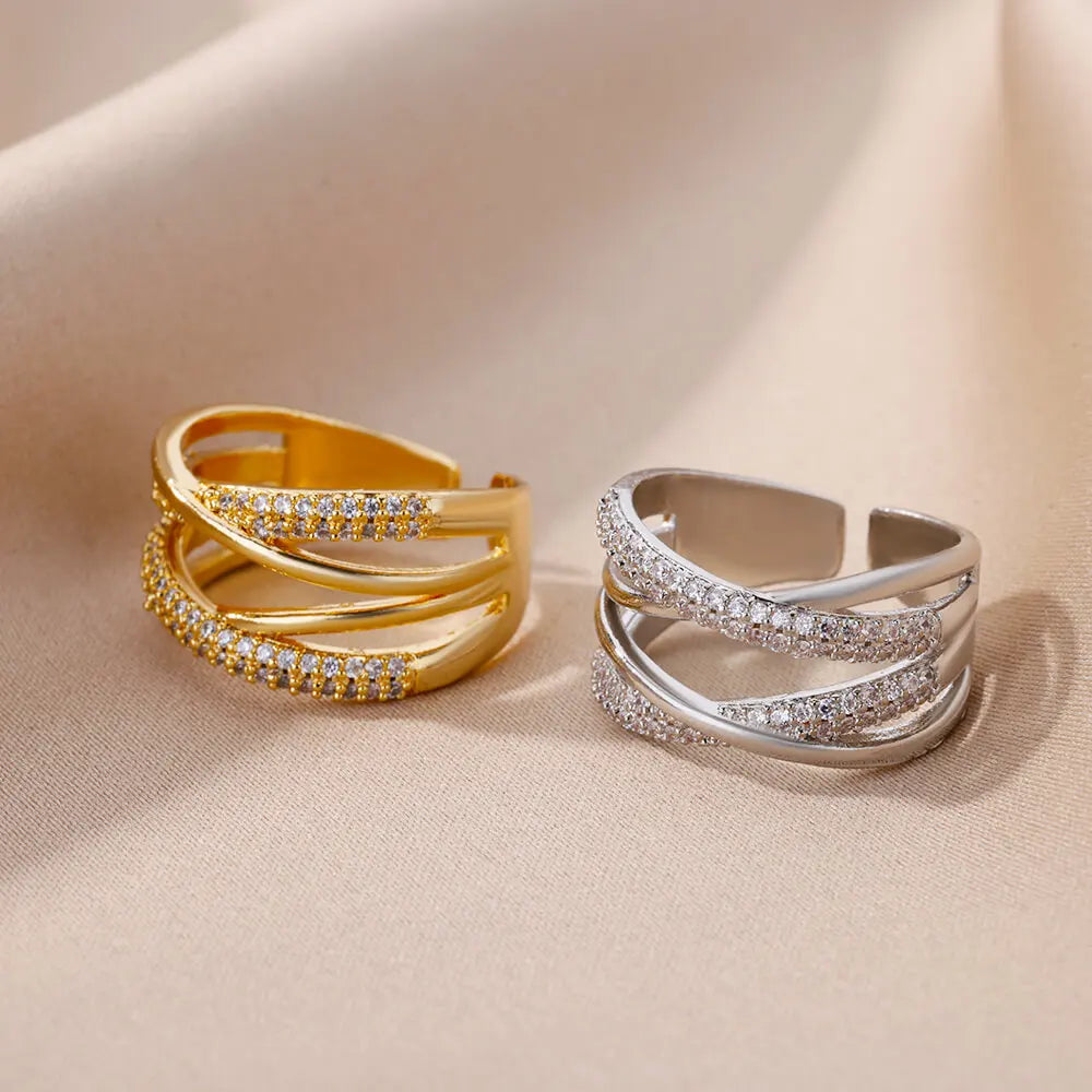 Anel ZENORY Éclat Dourado em Aço Inoxidável com Zircônias Cravejadas – Ajustável