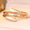 Anel ZENORY Auréline Signature — Design Escultural Dourado